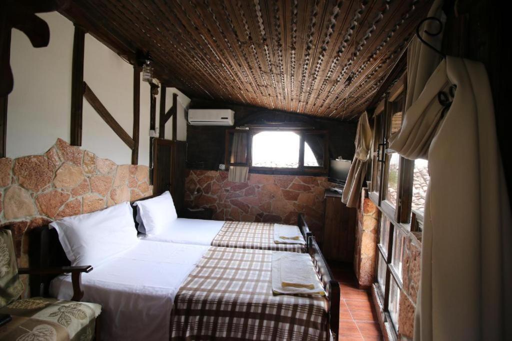 Hotel Nasho Vruho Μπεράτ Εξωτερικό φωτογραφία